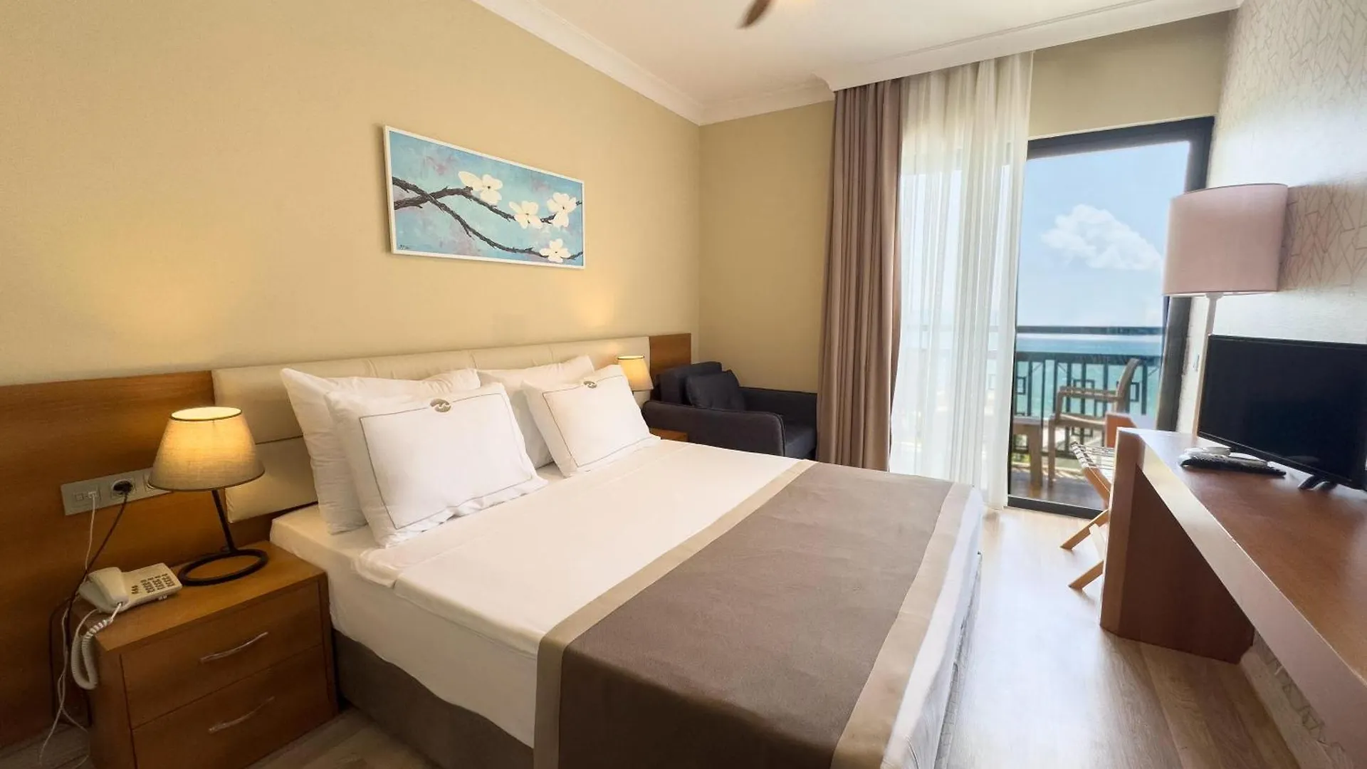 Uras Beach Hotel Fethiye 3*,  Türkei
